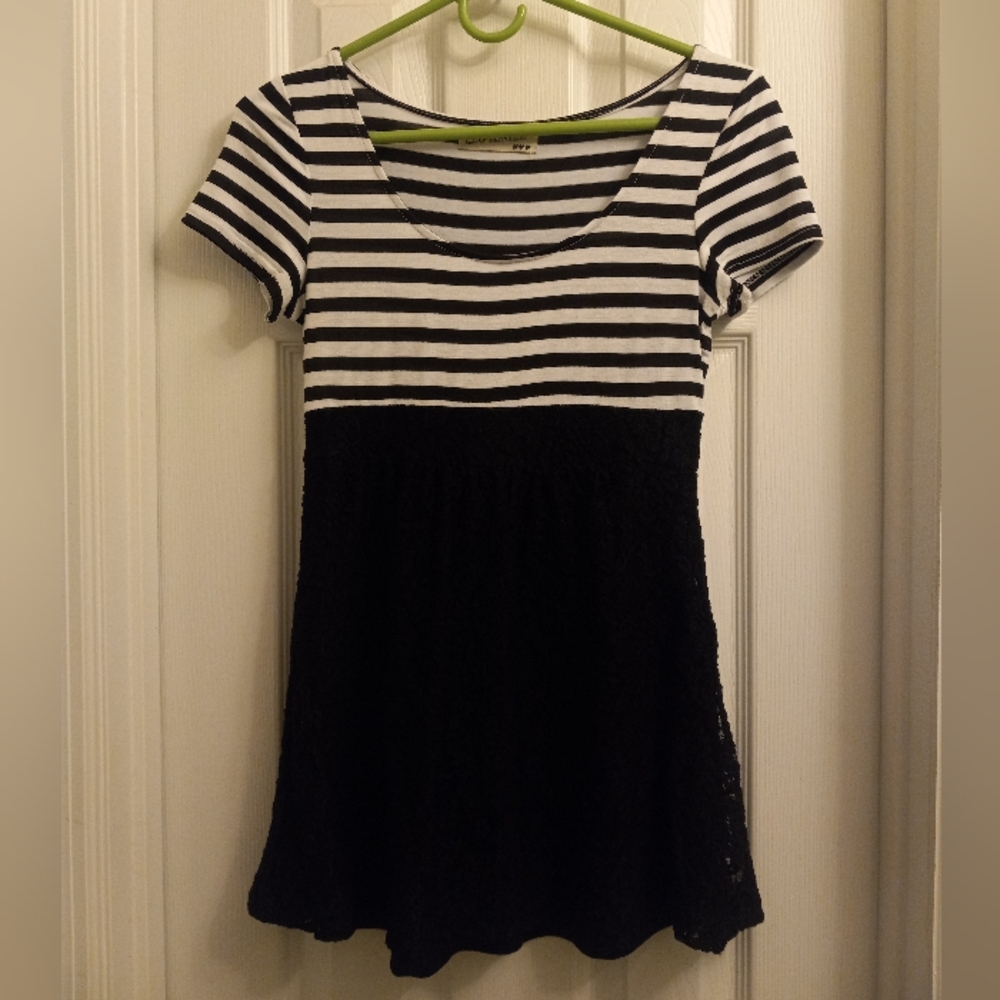 Baby Doll Top Leo Angel (Japan)
